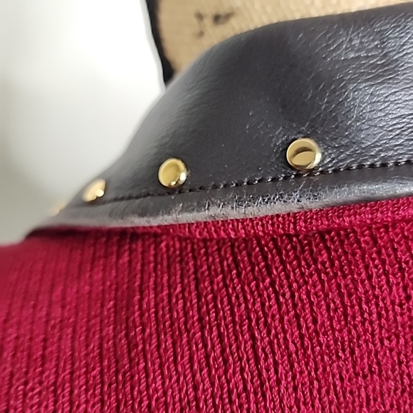 St. John Vintage Leather Trim Studded Sweater Blazer. Size 10 - Picture 10 of 16